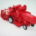 Massey Ferguson 830   Universal Hobbies