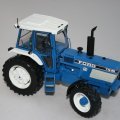 Ford TW25 4wd  Universal Hobbies