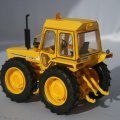 County 1174 Yellow  Universal Hobbies